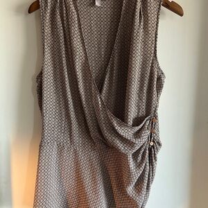 Elegant Brown Sleeveless Top